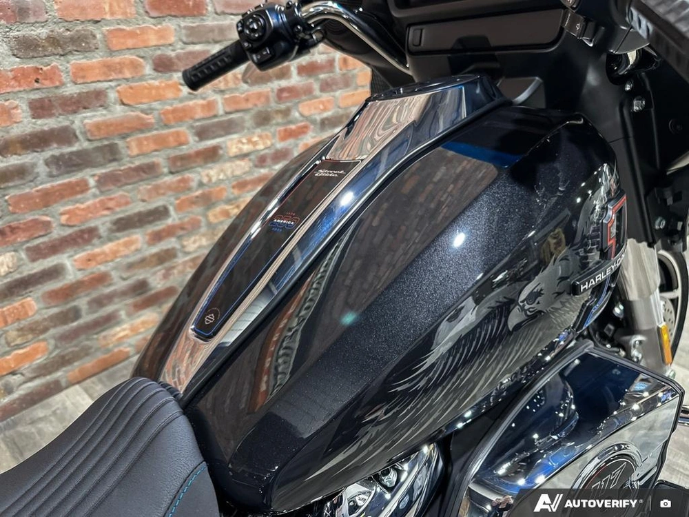 2026 Harley-davidson Street Glide alt