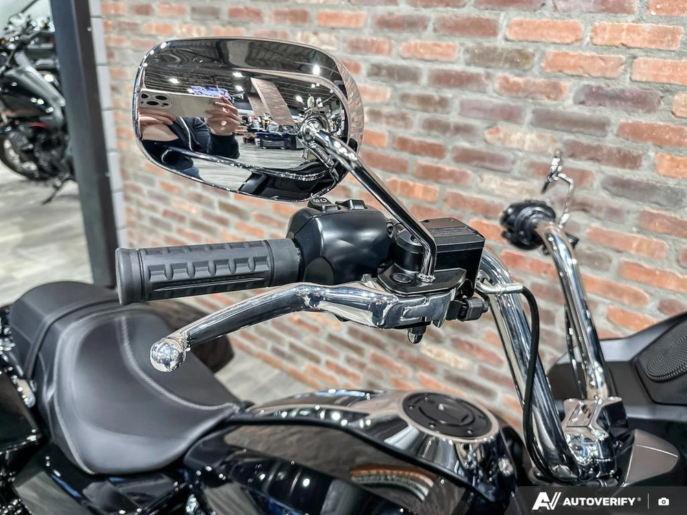 2026 Harley-davidson Road Glide alt