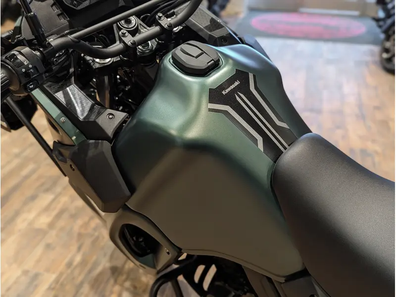 2026 Kawasaki KLR650 Adventure // Metallic Matte Dark Green thumbnail 9