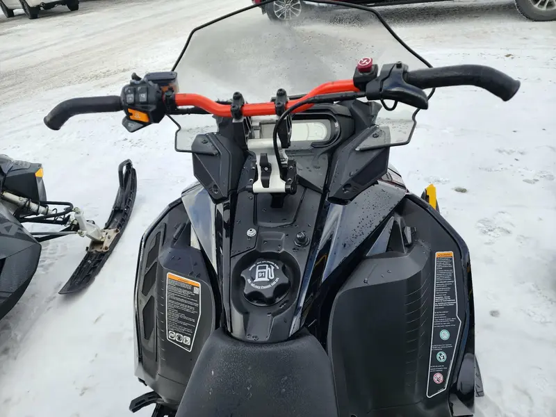 2020 Ski-Doo RENEGADE XRS 850