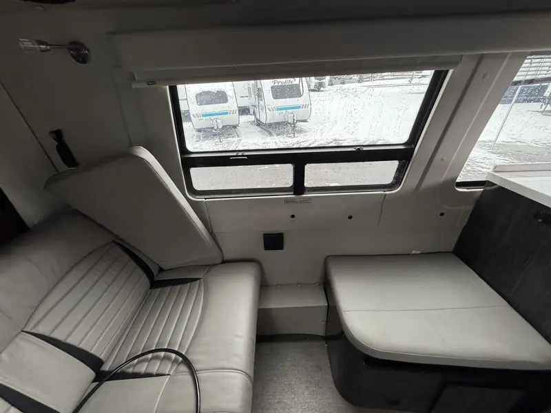 2022 Winnebago ERA 70B thumbnail 12