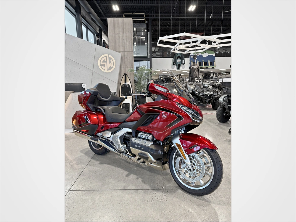 2026 Honda Gold Wing Tour Dct Airbag alt