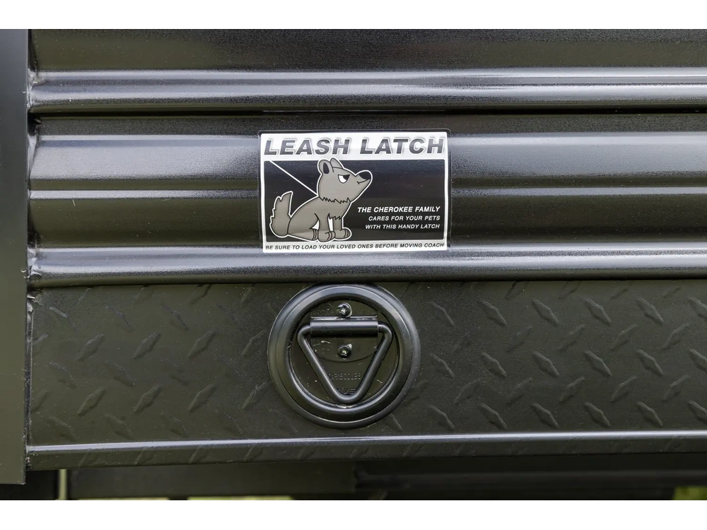 2026 Cherokee 16bhsw Wolf Pup alt