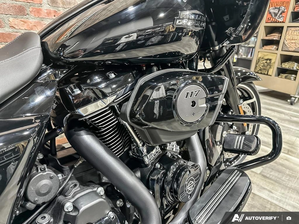 2026 Harley-davidson Road Glide alt