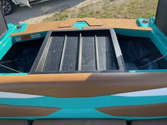 2023 Axis Wake Research A225 alt