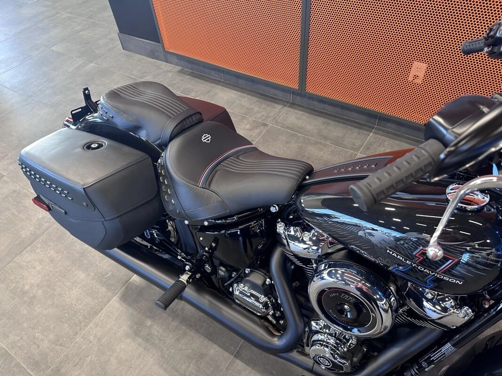2026 Harley-davidson Heritage Classic alt