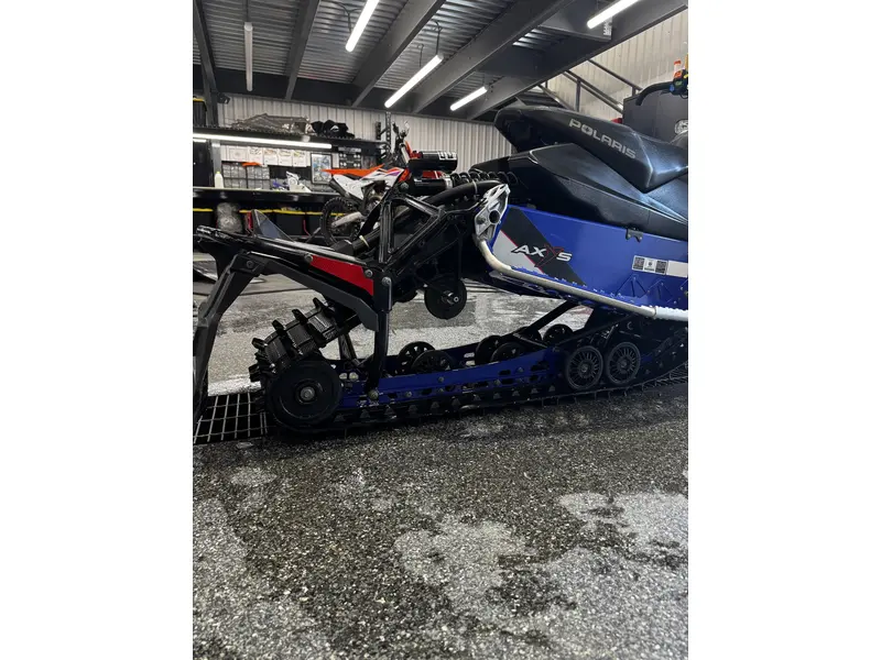2021 Polaris 850 XCR