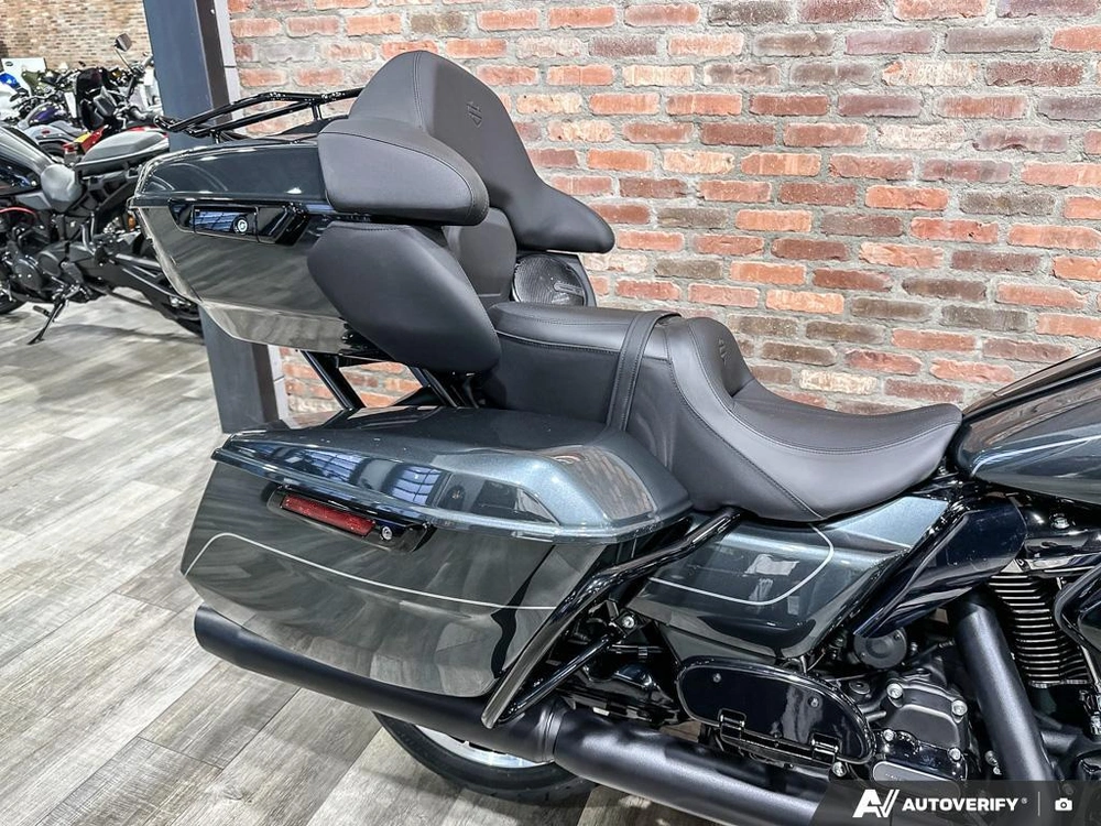 2026 Harley-davidson Street Glide Limited alt