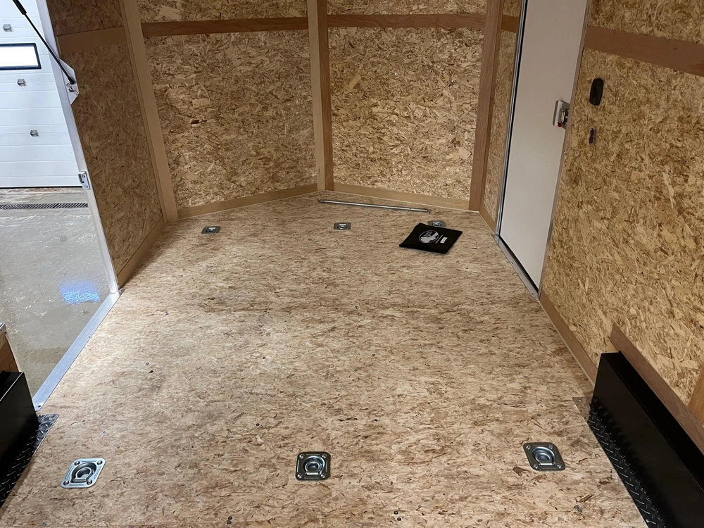 2026 Forest River Haulin Metal Black 4'x6' alt