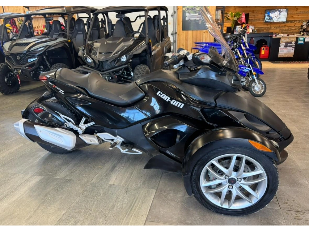 Can-am Spyder Rs Se5 2014 alt
