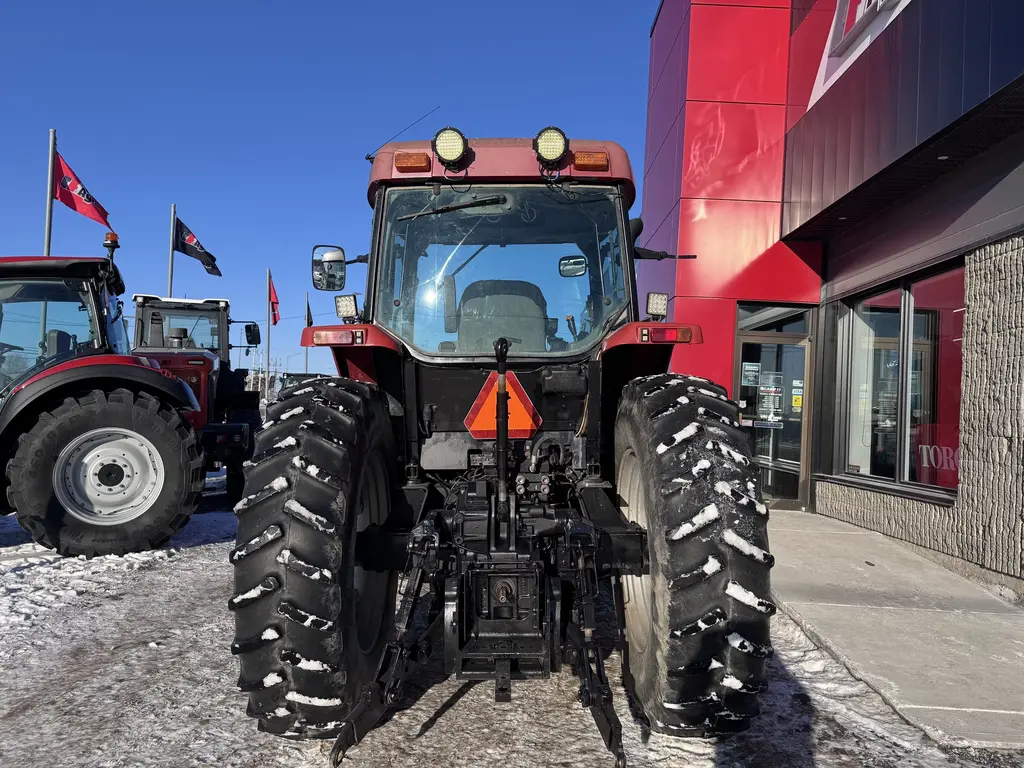 2000 Case IH MX100