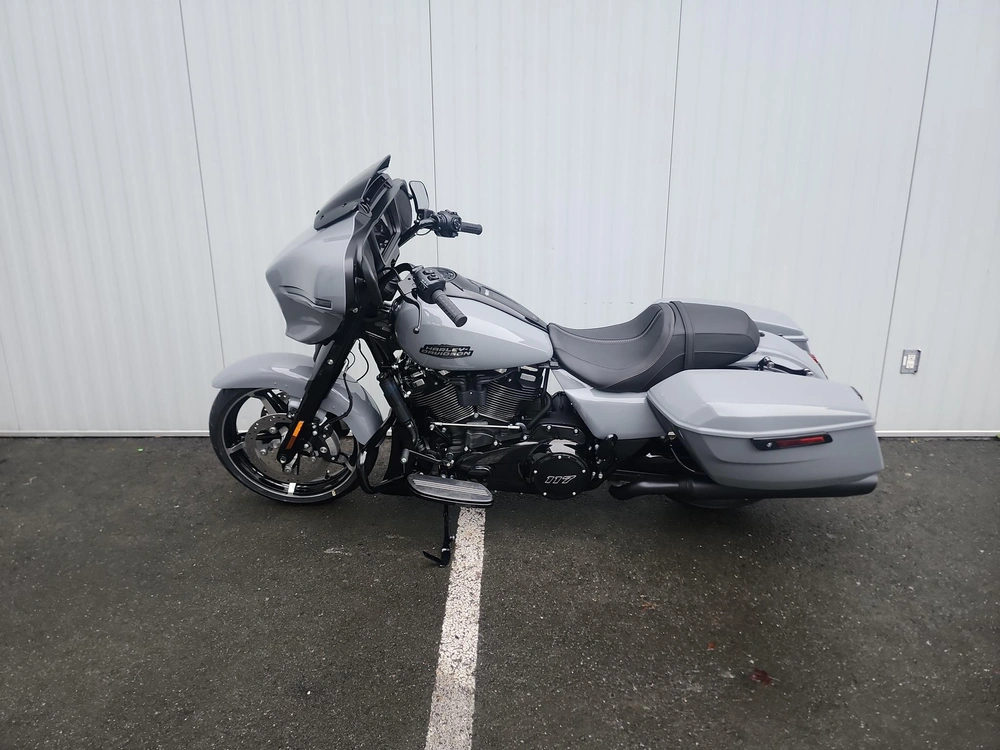2026 Harley-davidson Flhx - Street Glide® alt