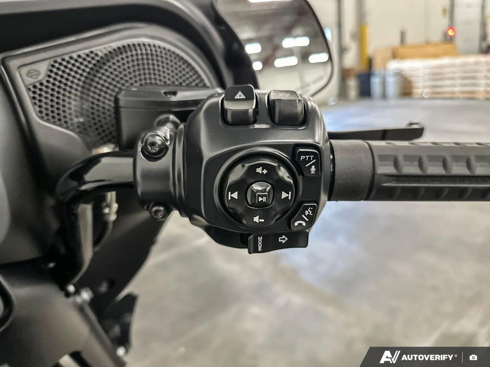 2026 Harley-davidson Street Glide alt