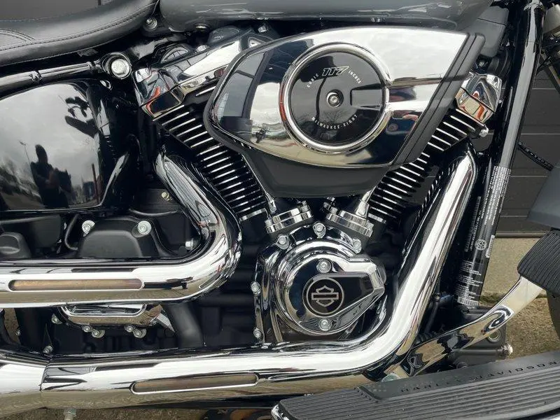 2026 Harley-Davidson FLFB - Fat Boy® thumbnail 3