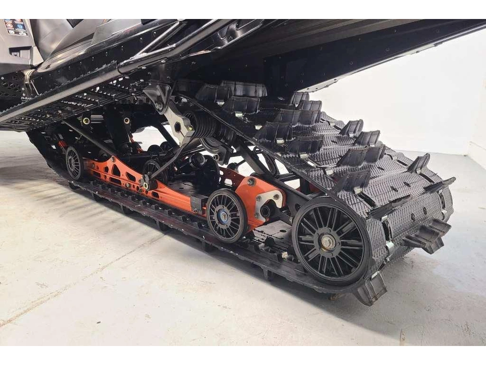 Polaris 800 Titan Adventure 2023 alt