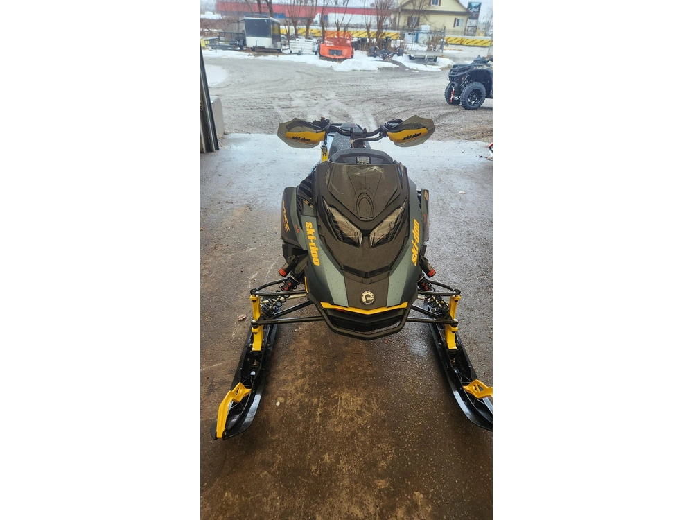 2026 Ski-doo Mxz Xrs 850 Turbo, Smart Shocks, 10.25 Gauge alt