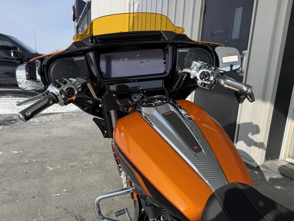 2026 Harley-davidson Cvo Street Glide alt