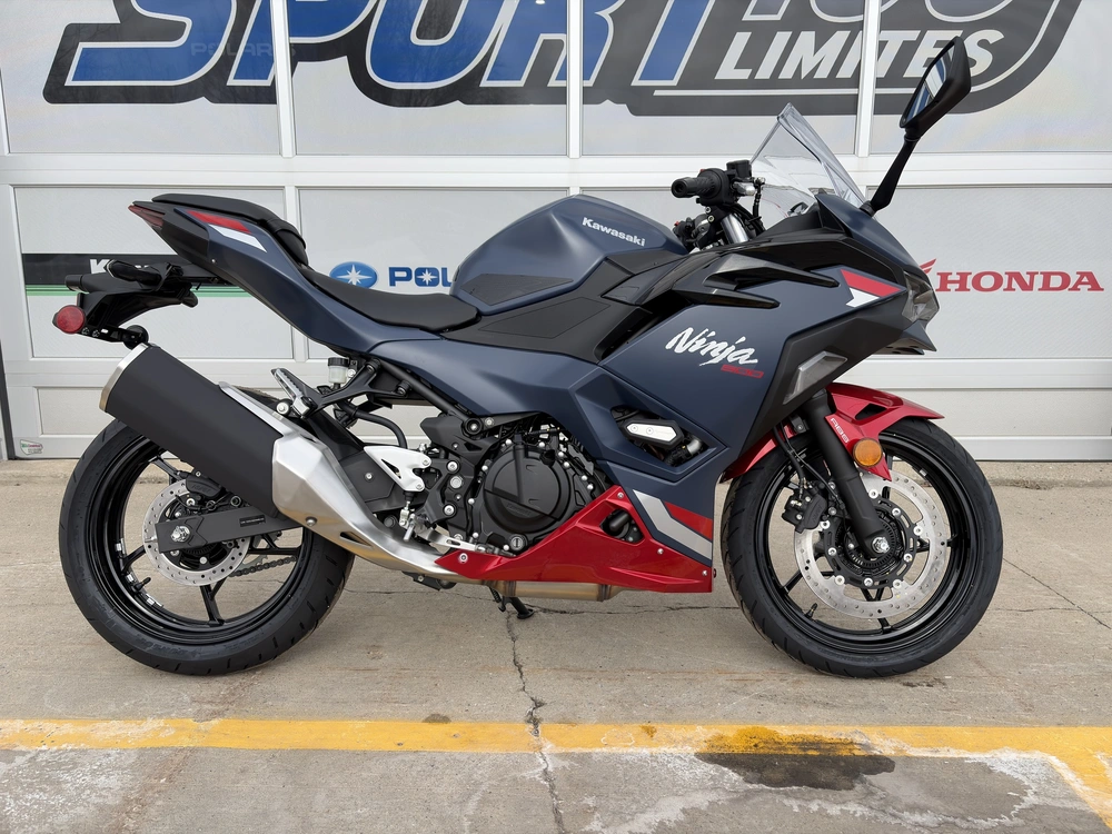 2026 Kawasaki Ninja 500 Se alt