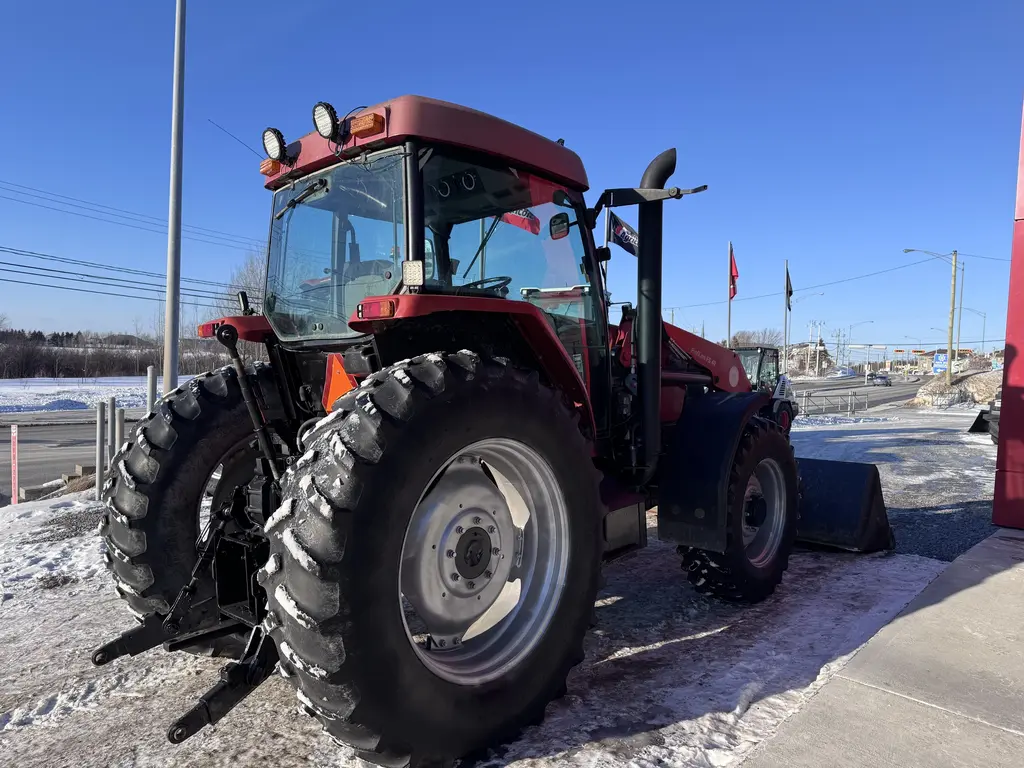 2000 Case IH MX100