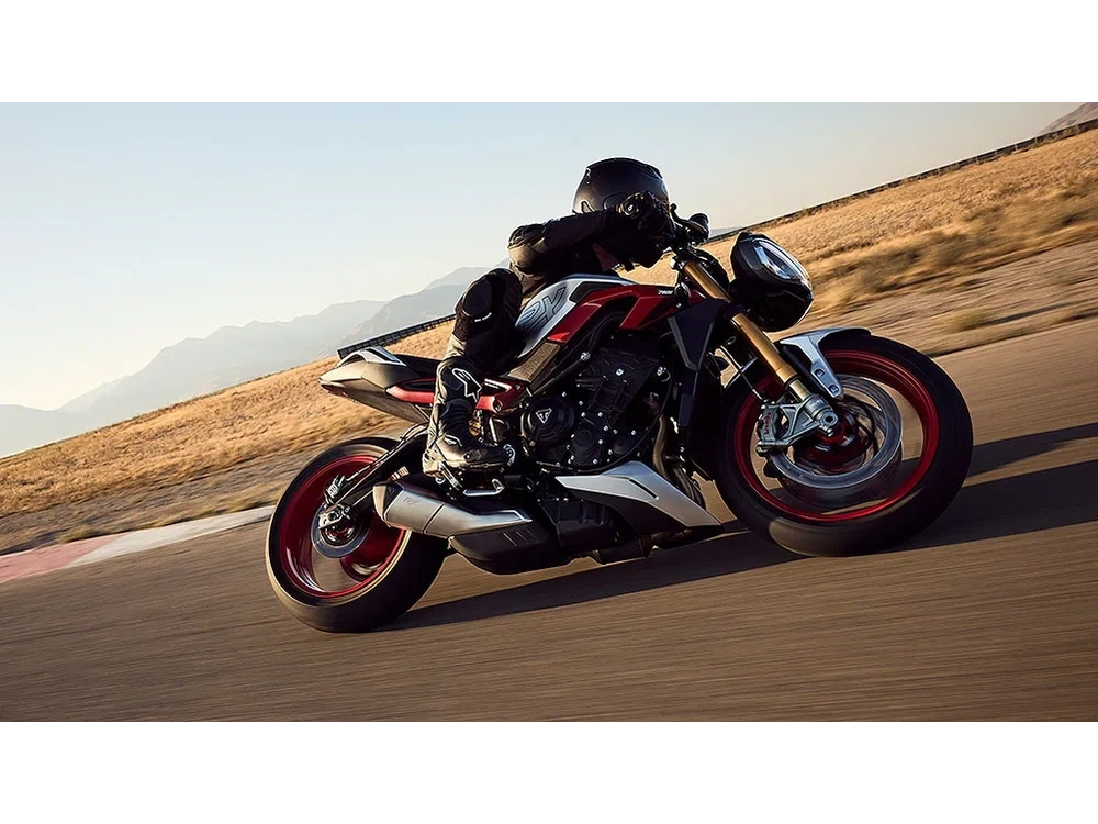 Triumph Street Triple 765 Rx 2026 alt