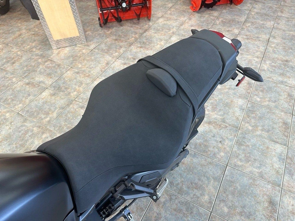 Yamaha Mt-10 2026 alt