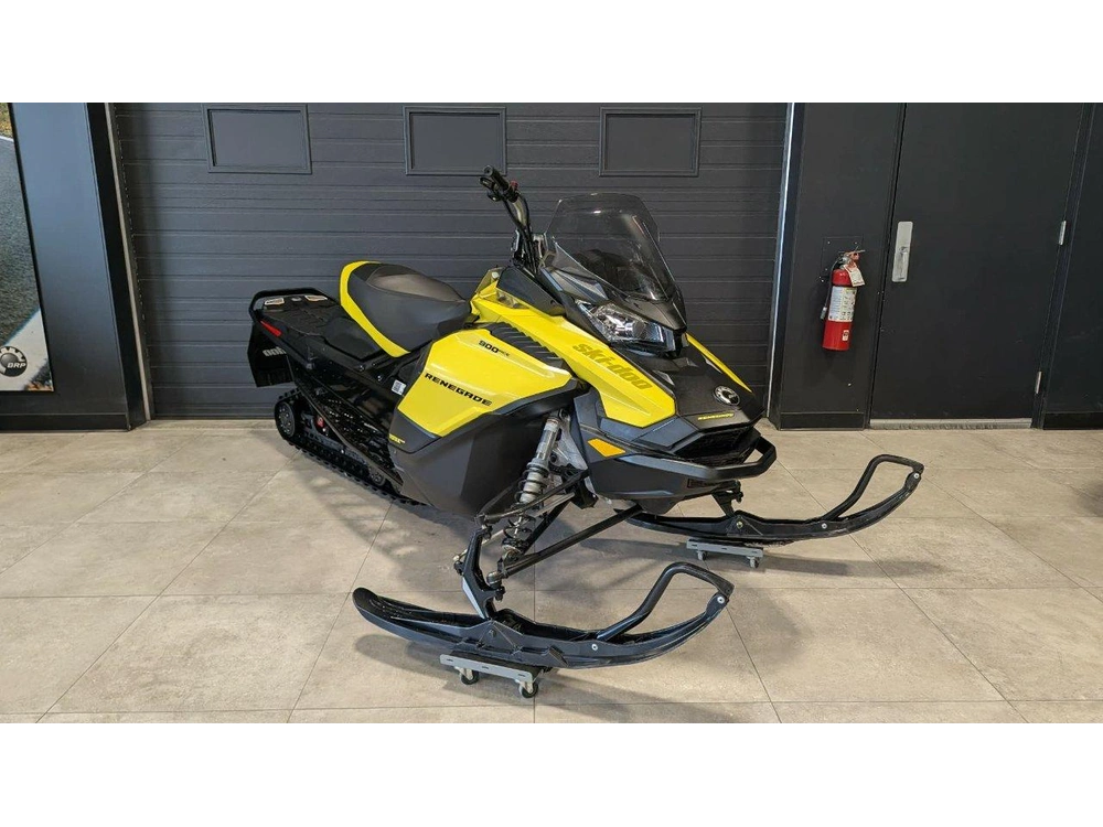 Ski-doo Renegade Adrenaline 900 Ace Used 2021 alt