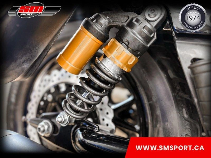 2014 Yamaha Bolt R-spec alt