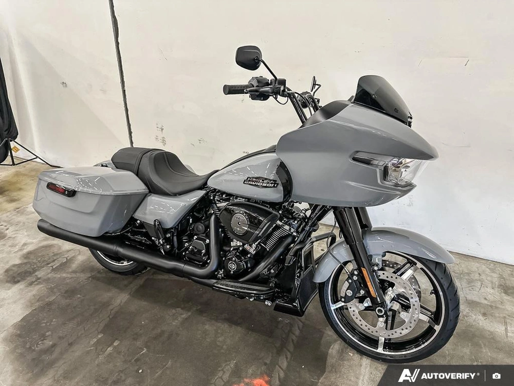 2026 Harley-davidson Road Glide alt