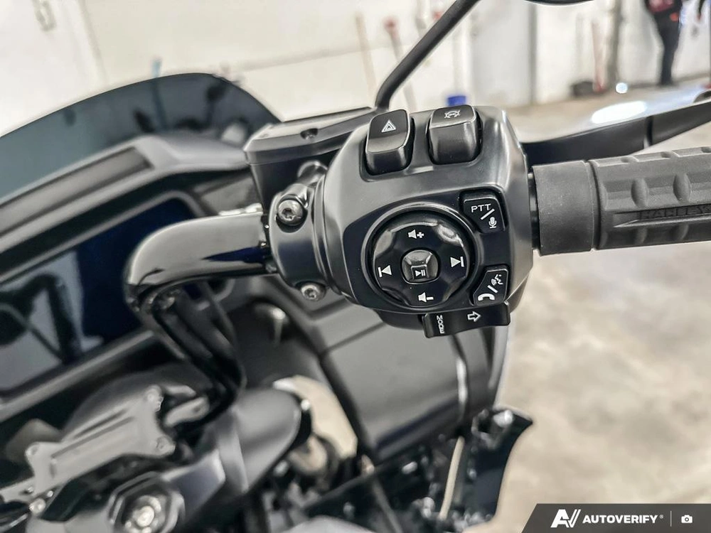 2026 Harley-davidson Road Glide alt
