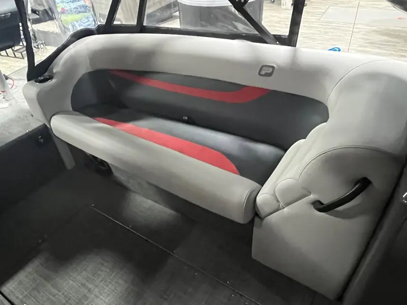 2026 Princecraft VENTURA 224 200 V6