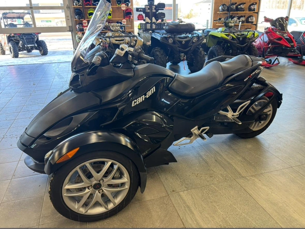 Can-am Spyder Rs Se5 2014 alt