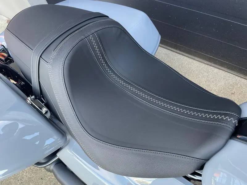 2026 Harley-Davidson FLTRX - Road Glide® thumbnail 18