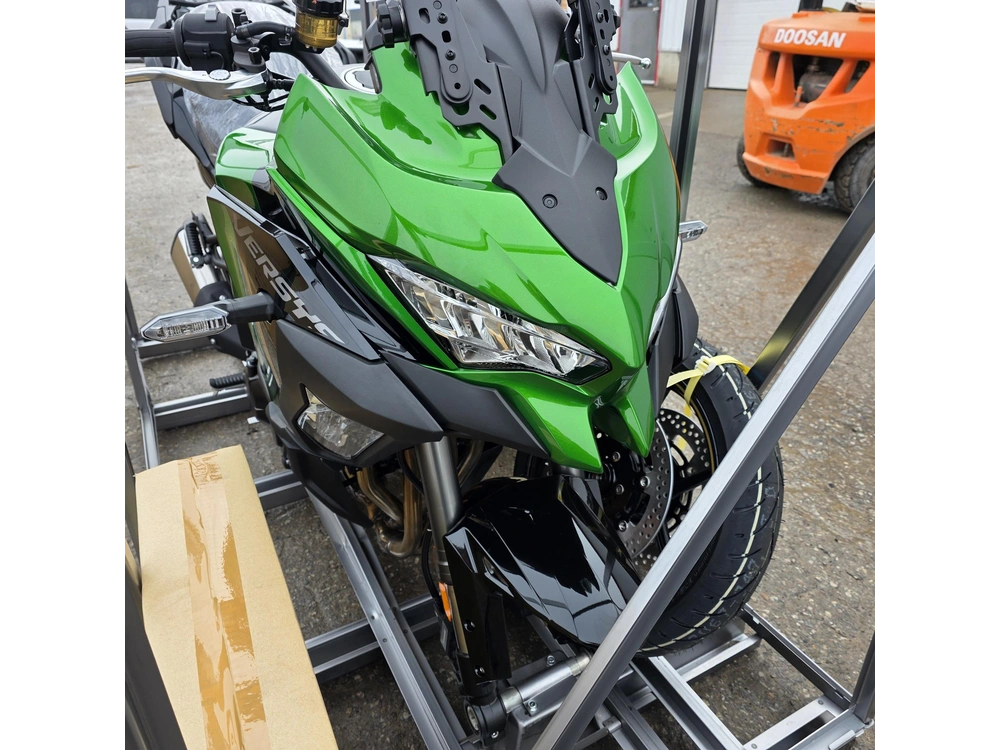 2026 Kawasaki Versys 1100 Lt Se alt