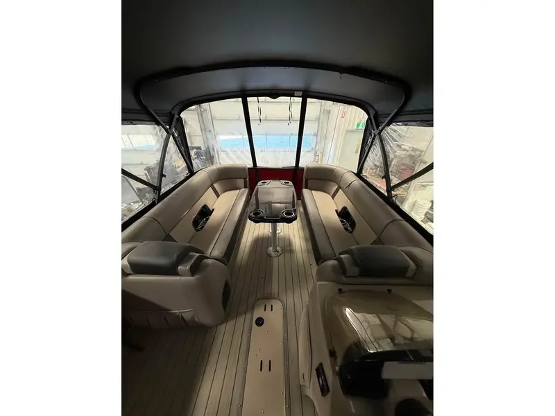 2024 Princecraft QUORUM 25 RL 200 V6L