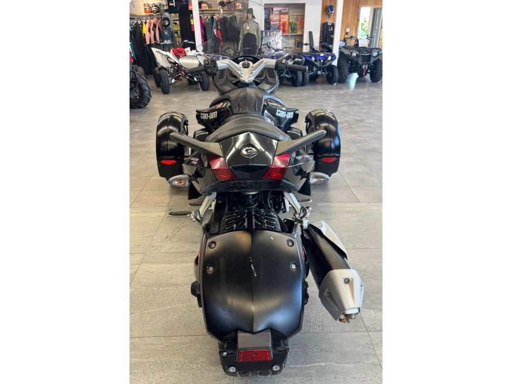 Can-am Spyder Rs Se5 2014 alt