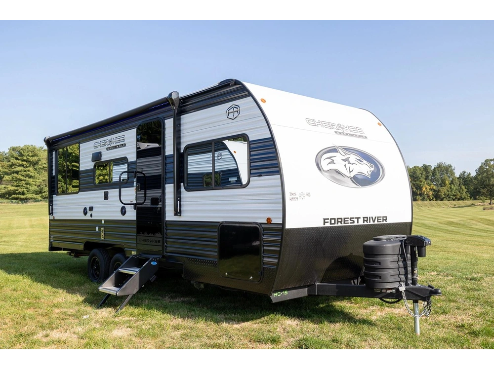 2026 Cherokee 20rdse Grey Wolf alt