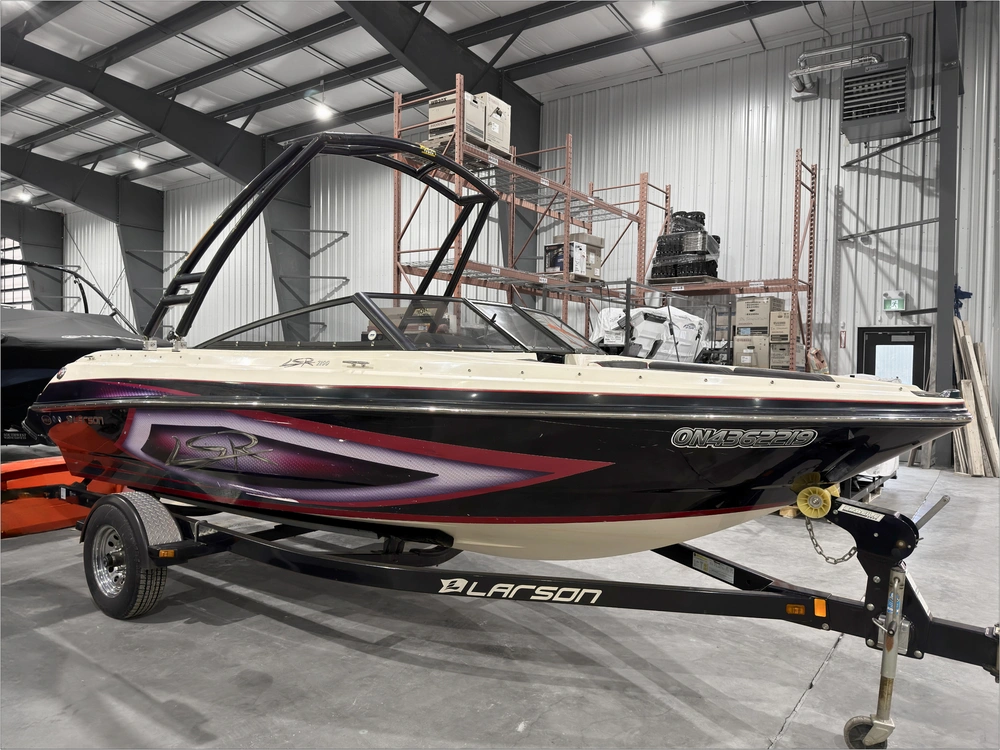 2013 Larson Lsr 2100 alt