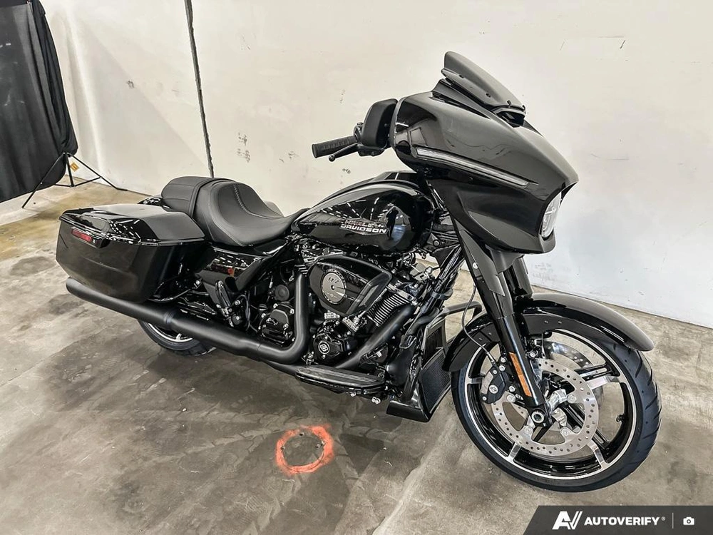 2026 Harley-davidson Street Glide alt