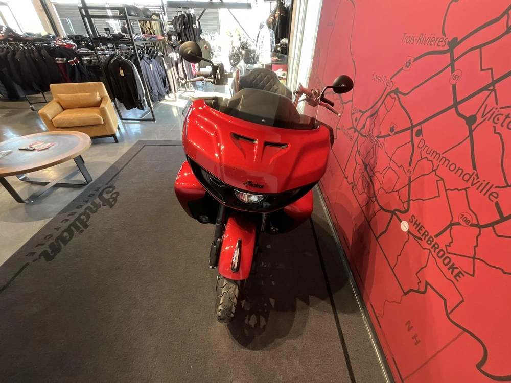 2022 Indian Motorcycle Pursuit Dark Horse alt