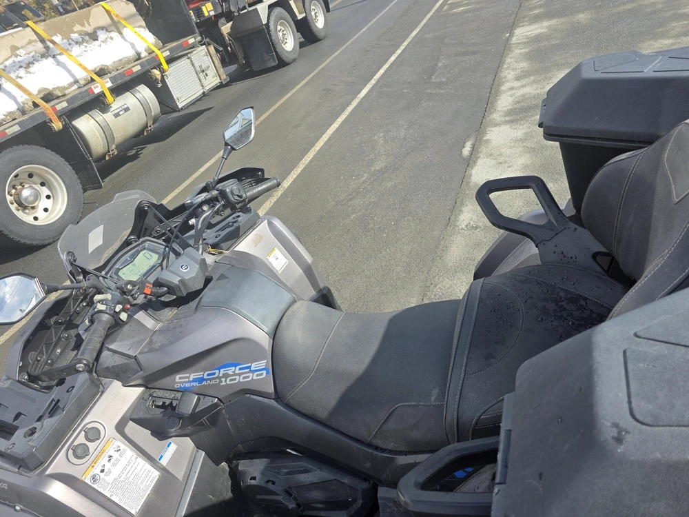 2022 Cfmoto Cforce 1000 Overland 2up alt