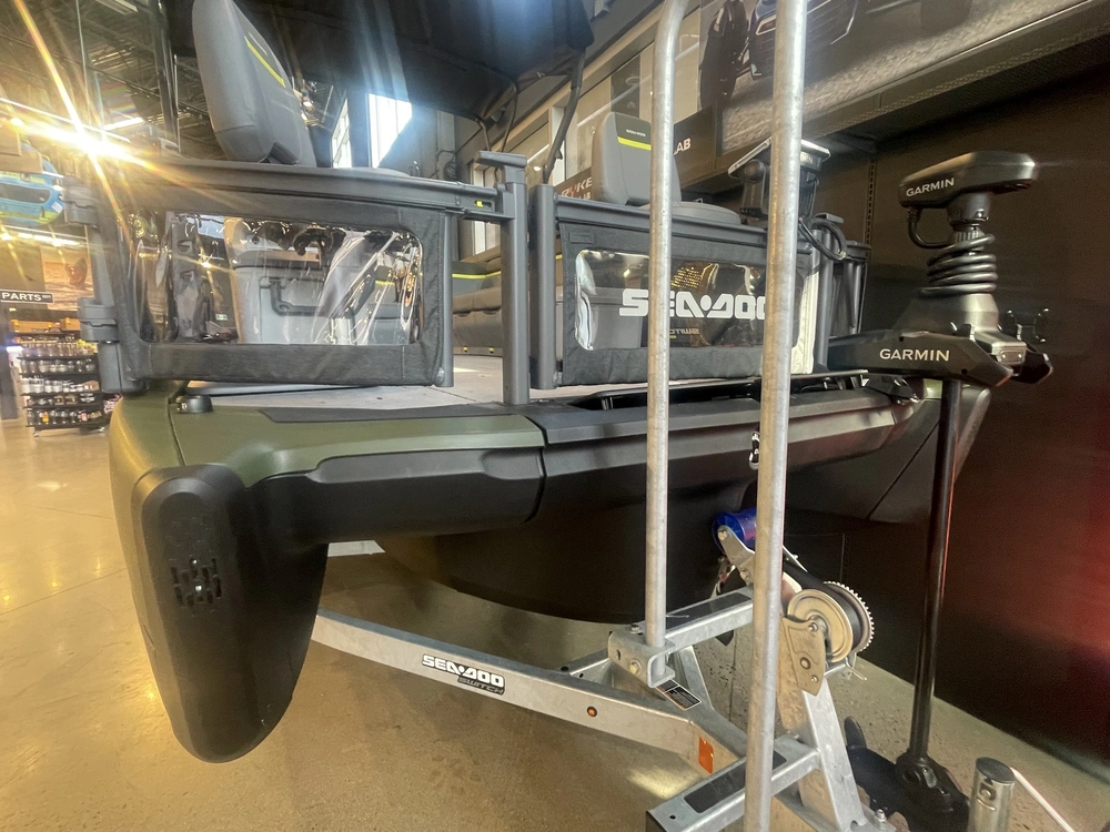 2026 Sea-doo Switch Fish 18' alt