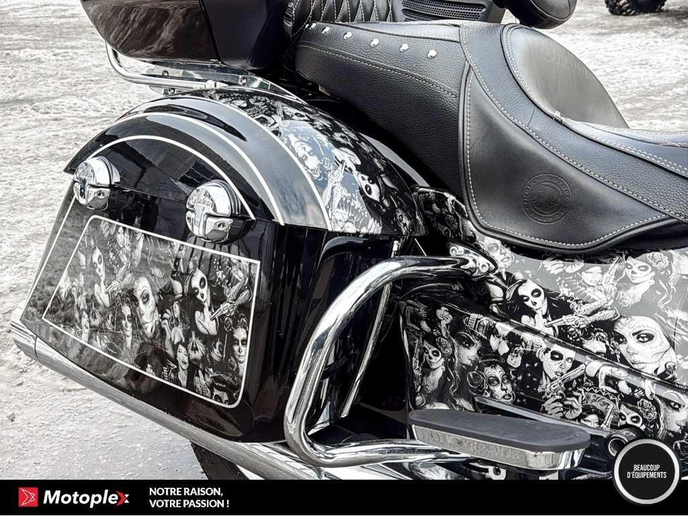 Indian Motorcycle Roadmaster Custom Paint 2018 alt