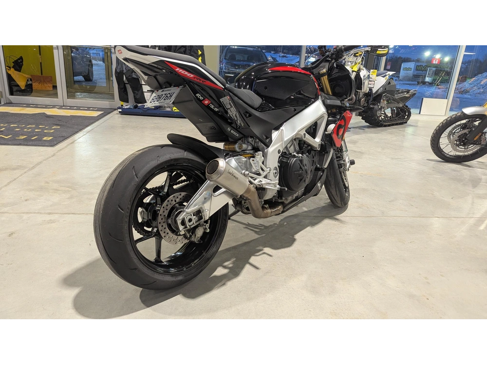 Aprilia Tuono V4 1100 Rr 2017 alt