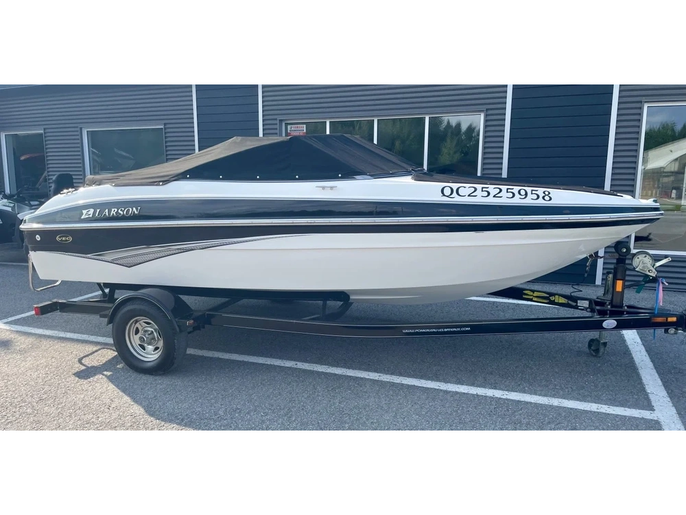 Larson Lx 1750 2010 alt