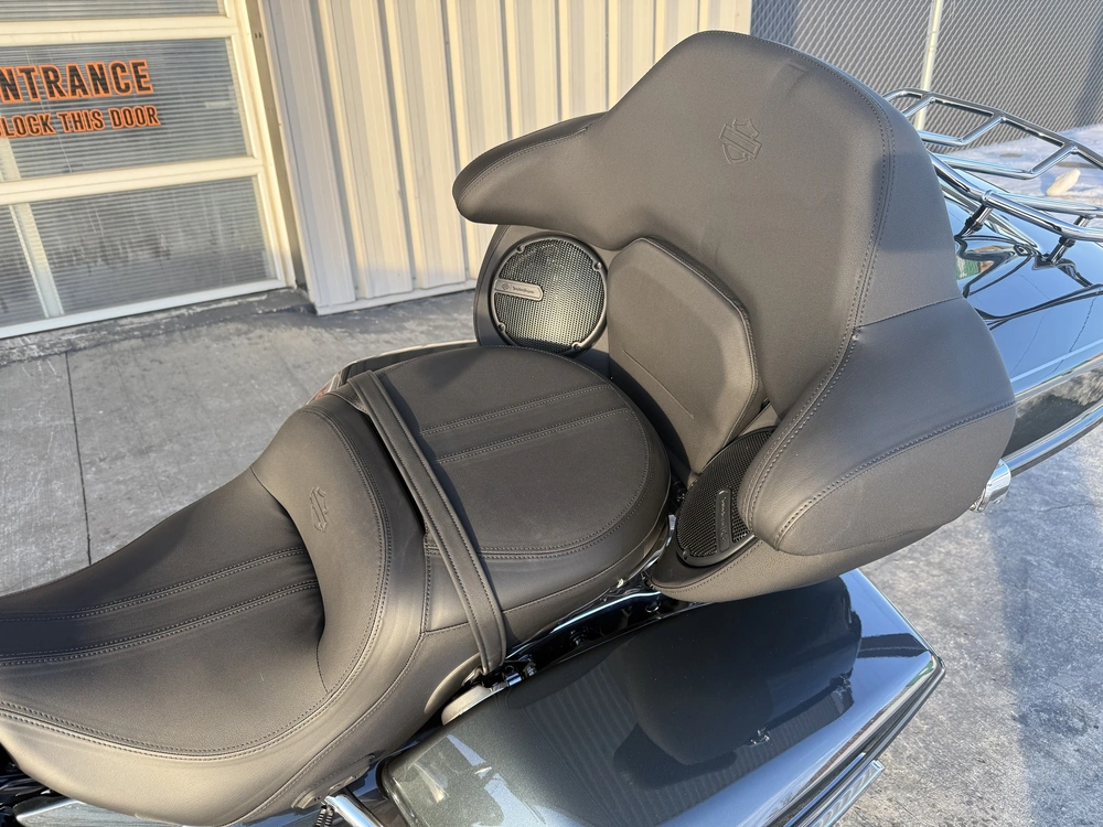 2026 Harley-davidson Road Glide Limited alt