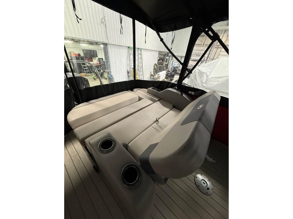 2024 Princecraft Quorum 25 Rl 200 V6l alt