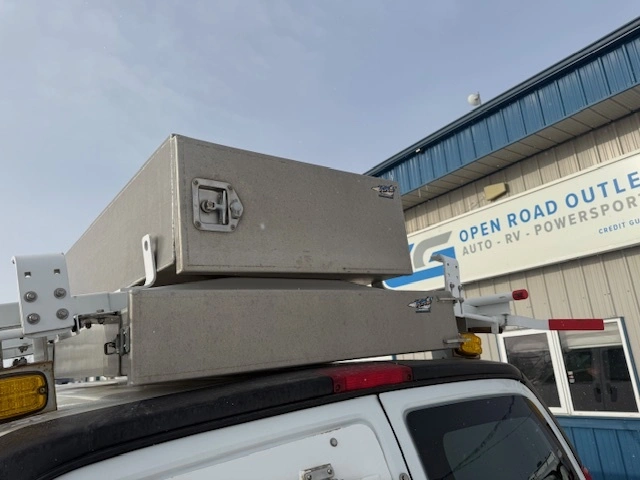 2014 Gmc Savana 3500 Cargo Van alt