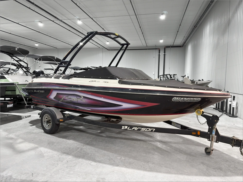 2013 Larson Lsr 2100 alt