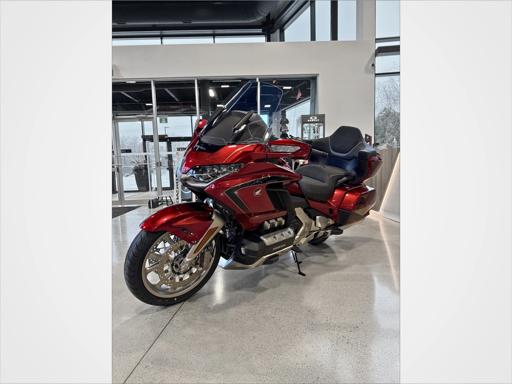 2026 Honda Gold Wing Tour Dct Airbag alt