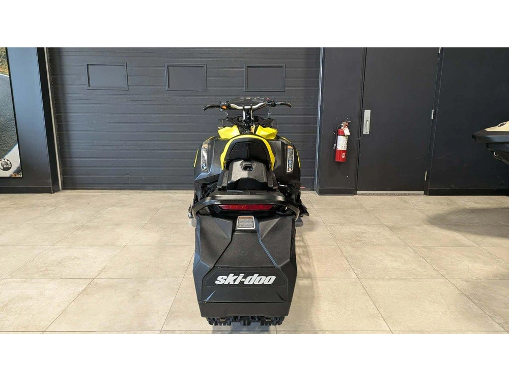 Ski-doo Renegade Adrenaline 900 Ace Used 2021 alt